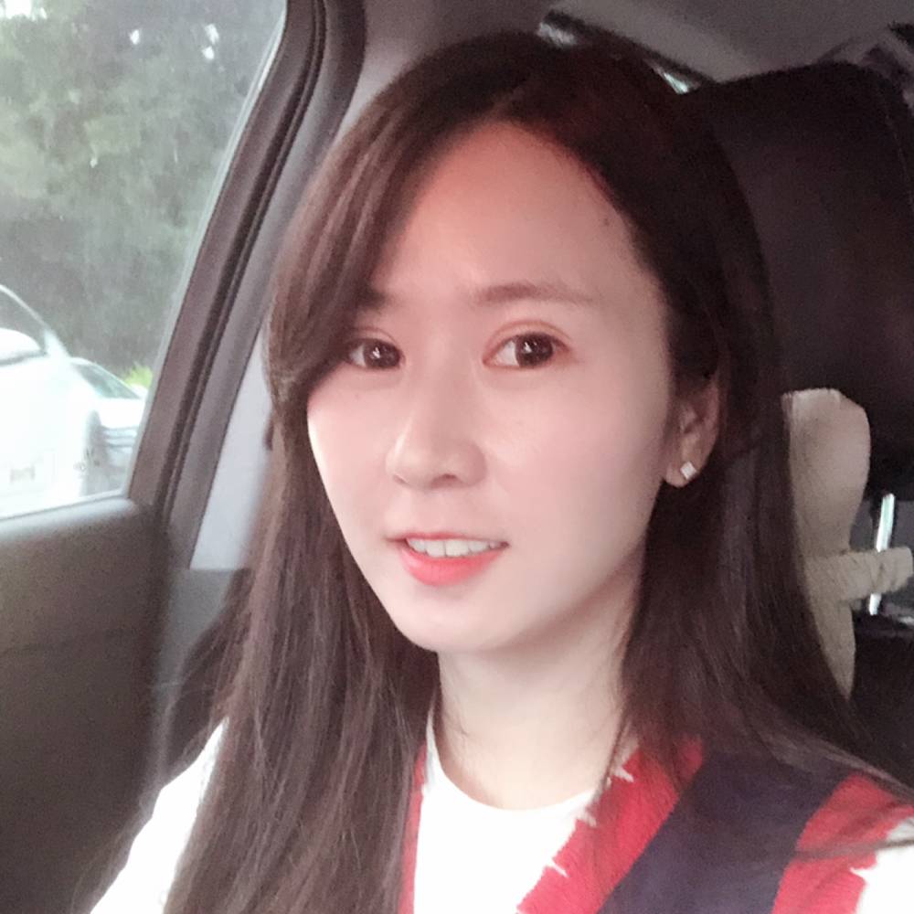 加了蜜的柠檬的照片