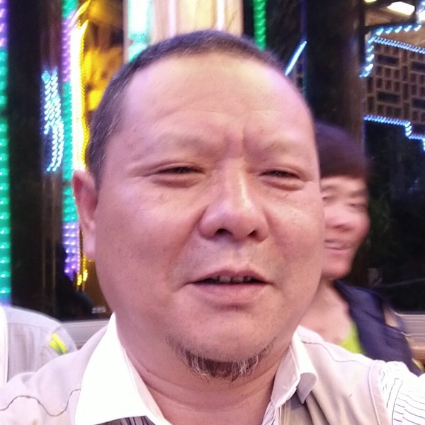 江上放翁的照片