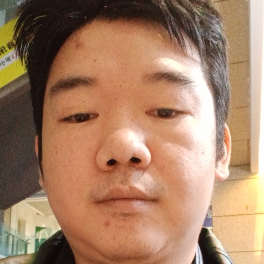 寂寞的夜班的照片
