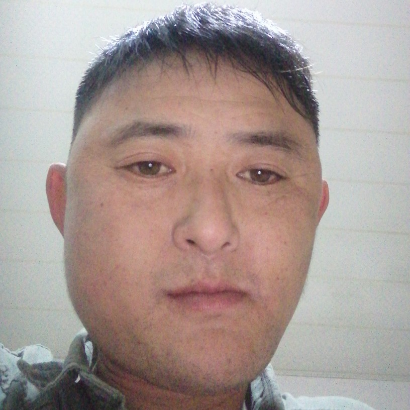嗯在等你的照片