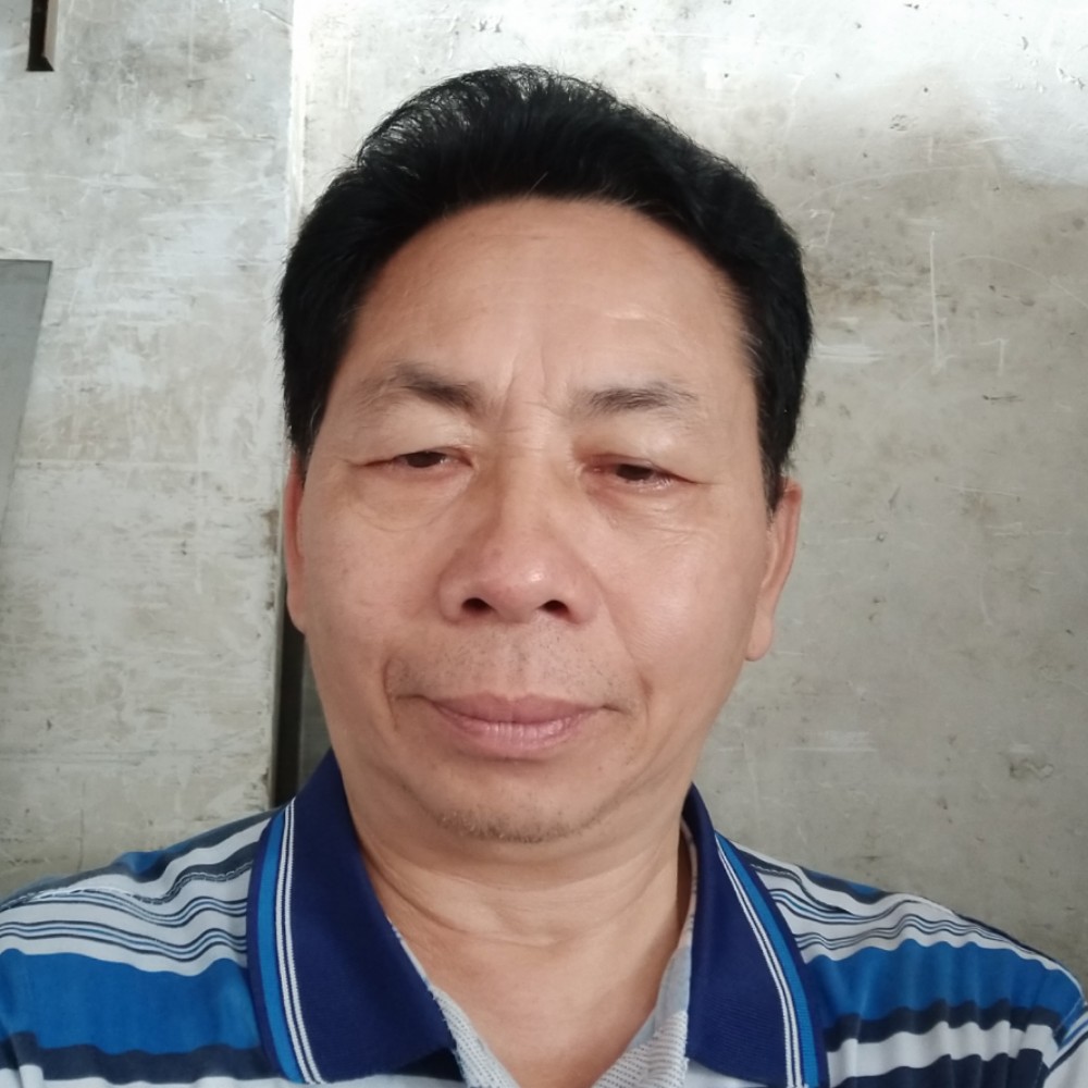 韦敏的照片