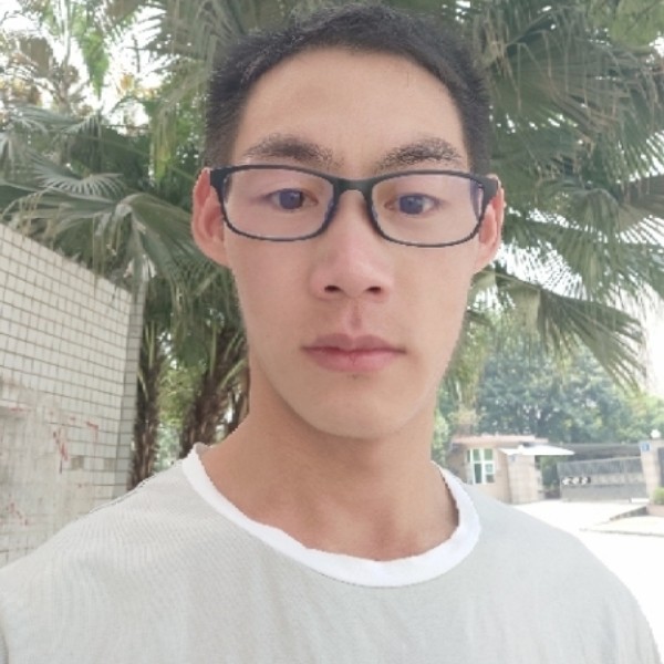 花生踢聪明的照片