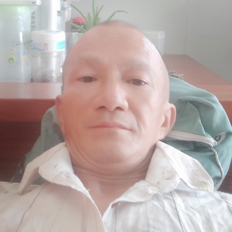 翁细灵的照片