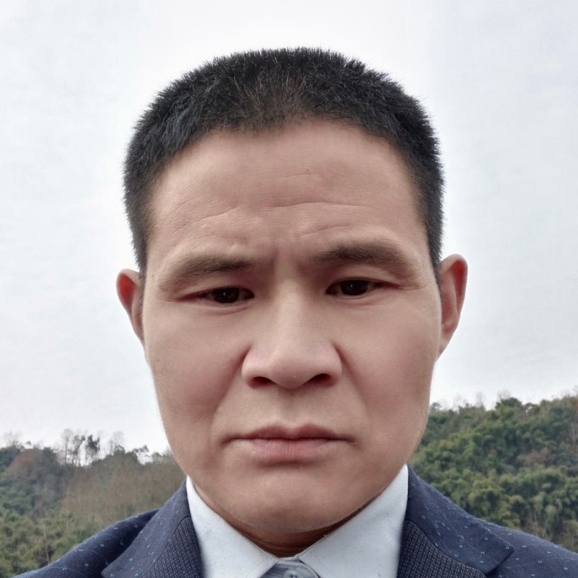 发嗲請离歌的照片