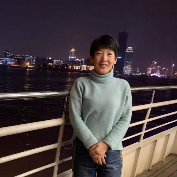 绿里的照片