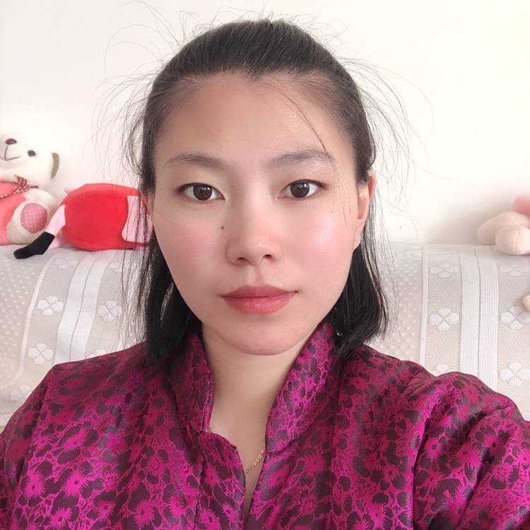 小猫咪说善良的照片