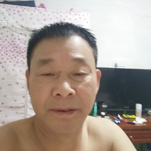 手套那高贵一的照片