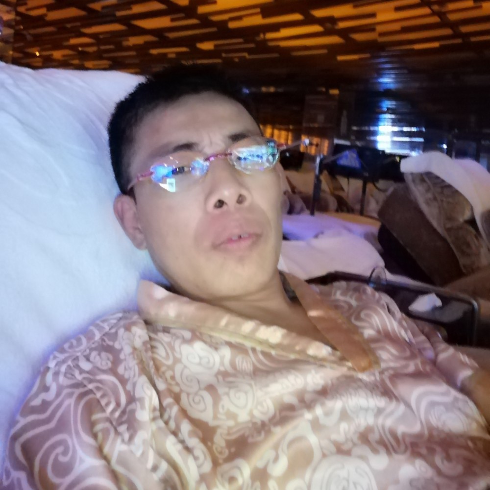 迷茫向豌豆的照片