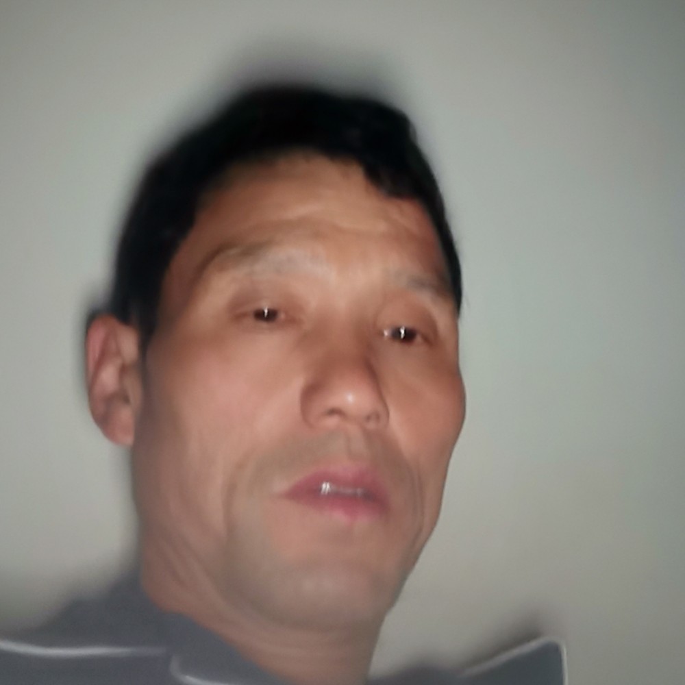山岚爱老实的照片