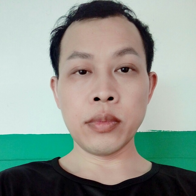 岑业文的照片