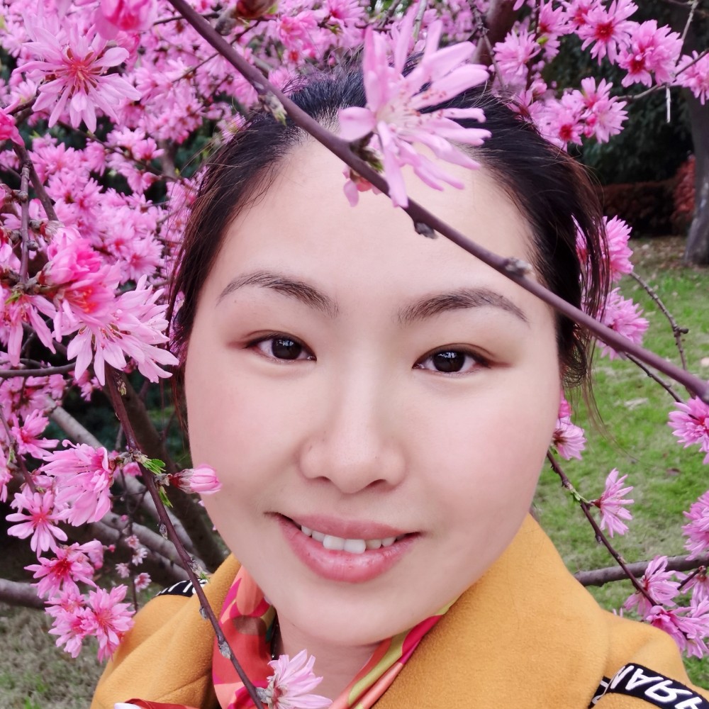 邓远琳的照片