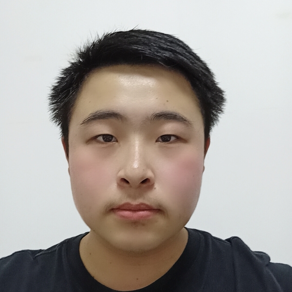 优雅小男生的照片