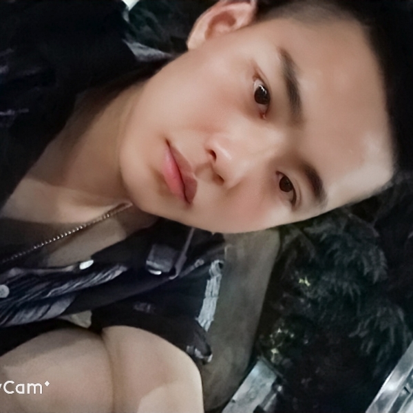 竹秋的照片