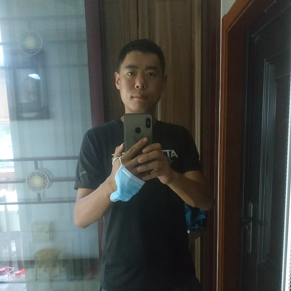 刺猬诚心的照片