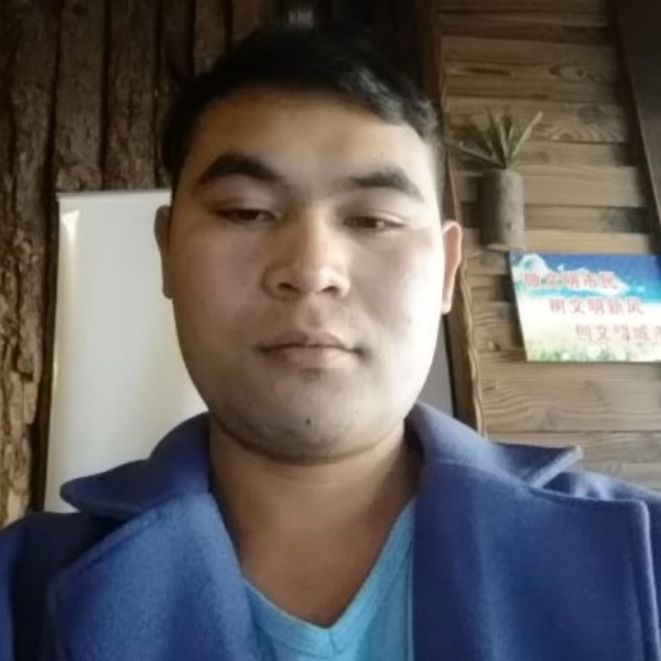 冷静浅吻书本的照片