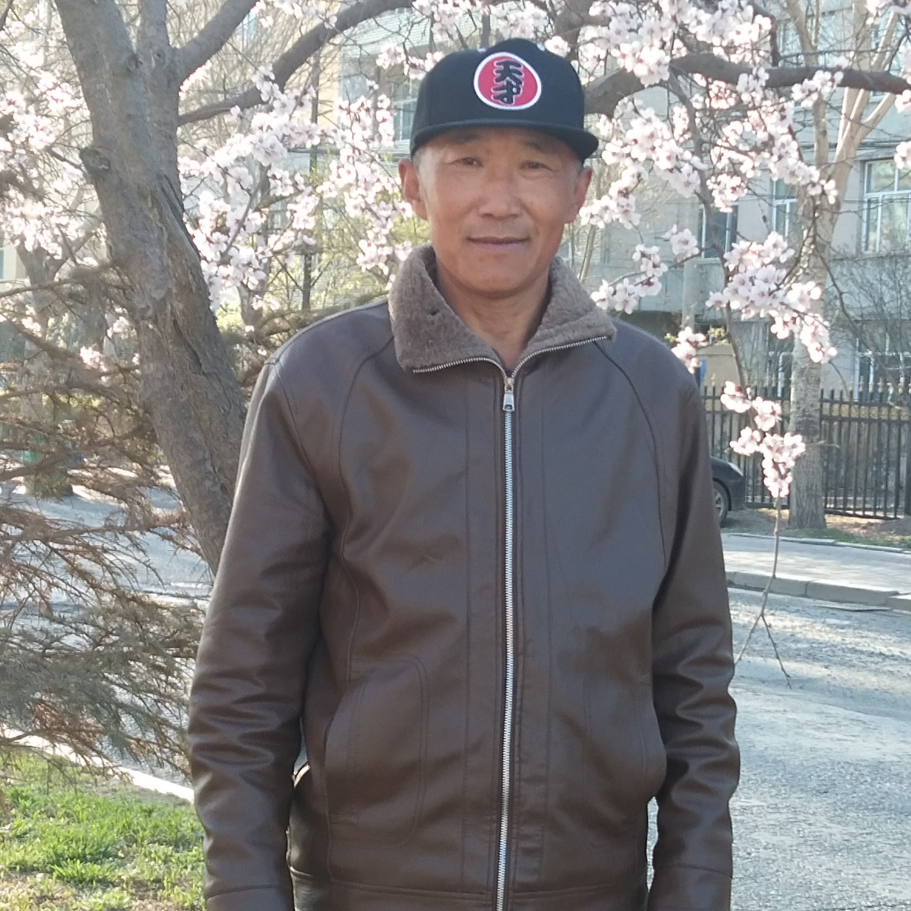 聪明拿若溪的照片