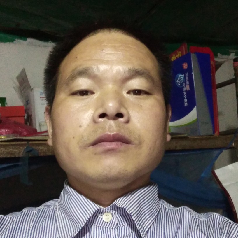秀丽方情动的照片