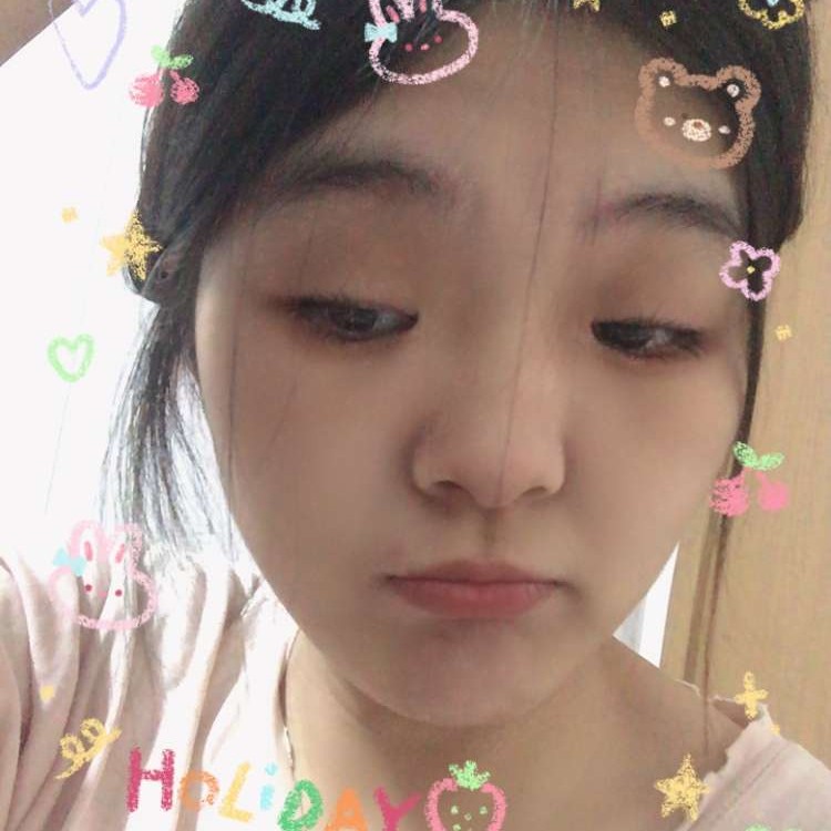 朴素蹙眉夏天的照片