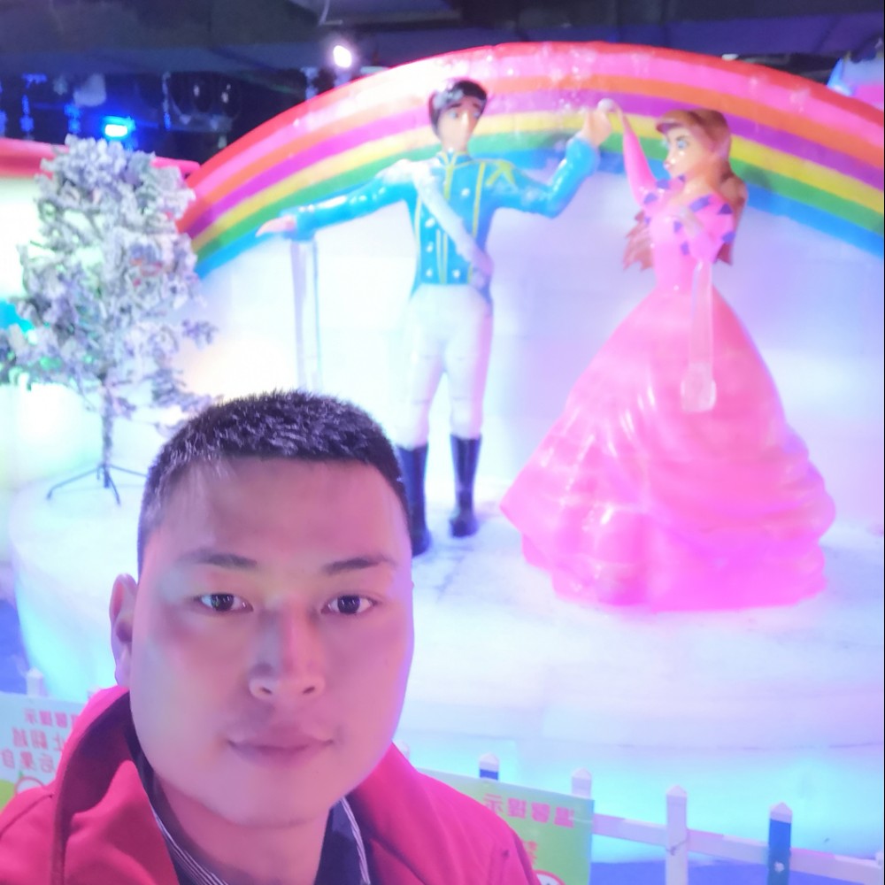 坤 坤的照片