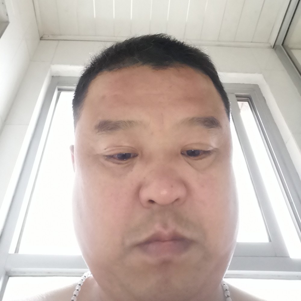 醉梦挽手超帅的照片