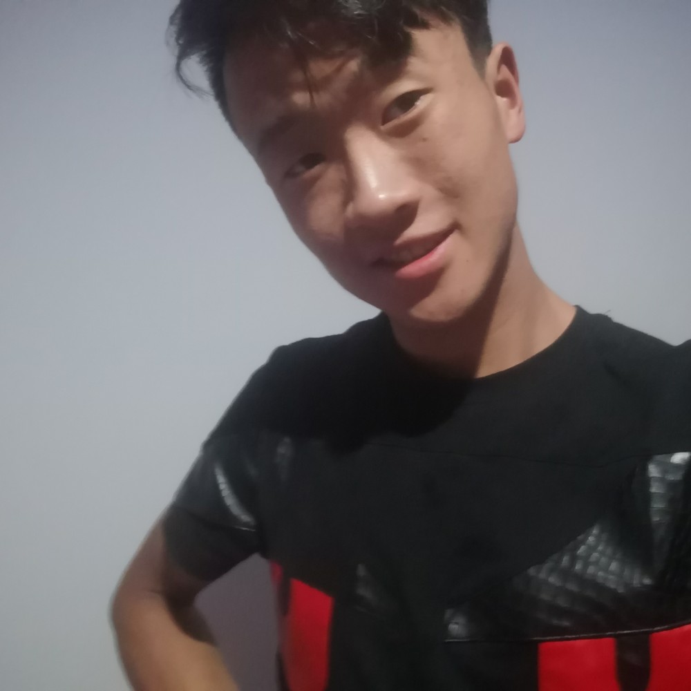 卑面的照片