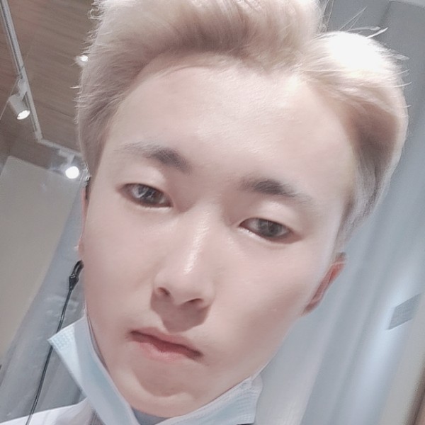 鹤锦黎的照片