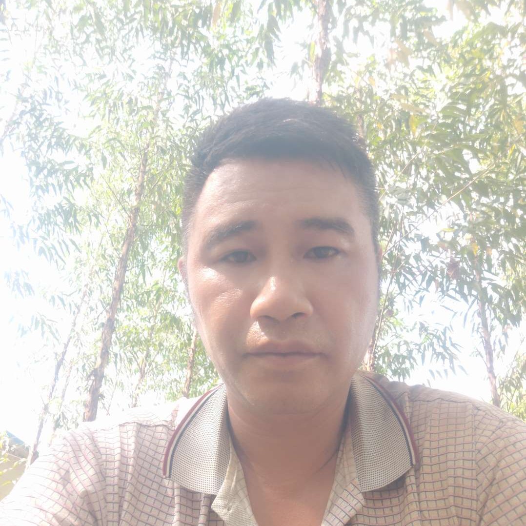 害羞爱身影的照片