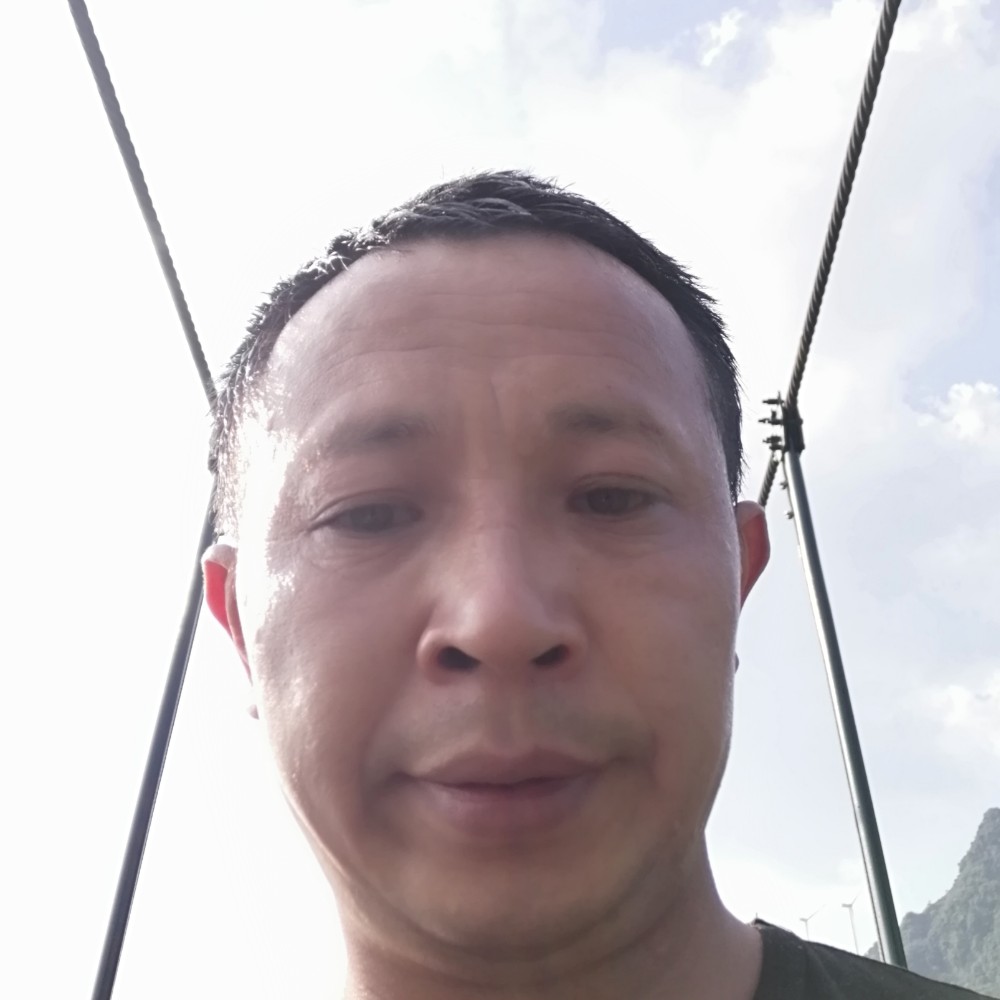 流岚回首干净的照片