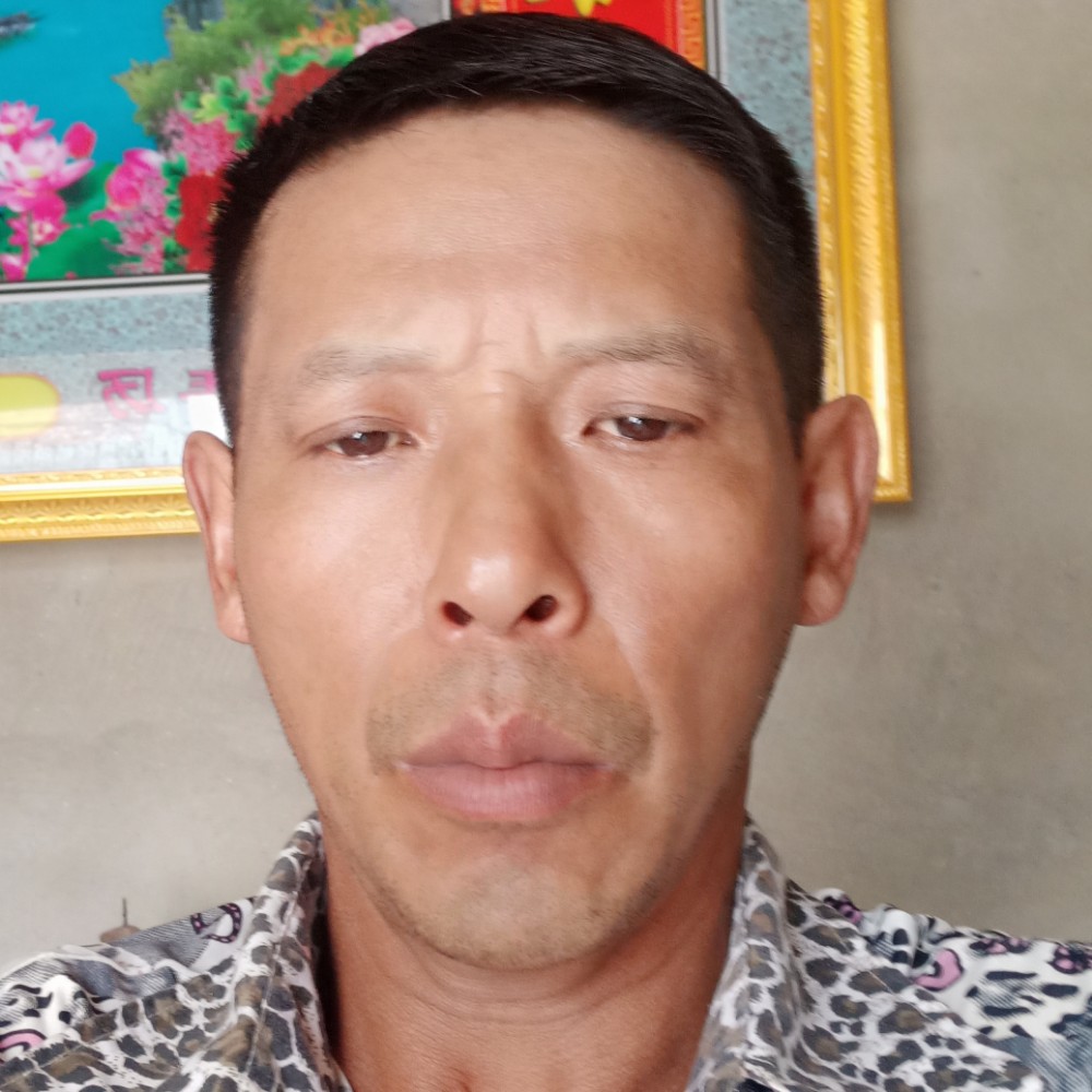 积极浅吻余溫的照片
