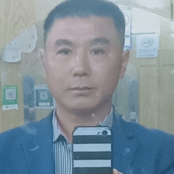 卡布奇诺的还微笑的照片