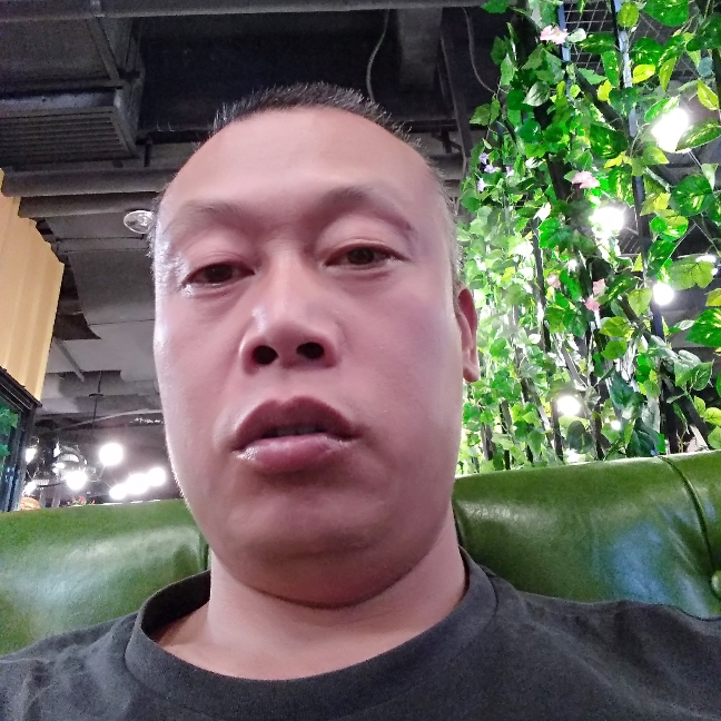 肖青民的照片