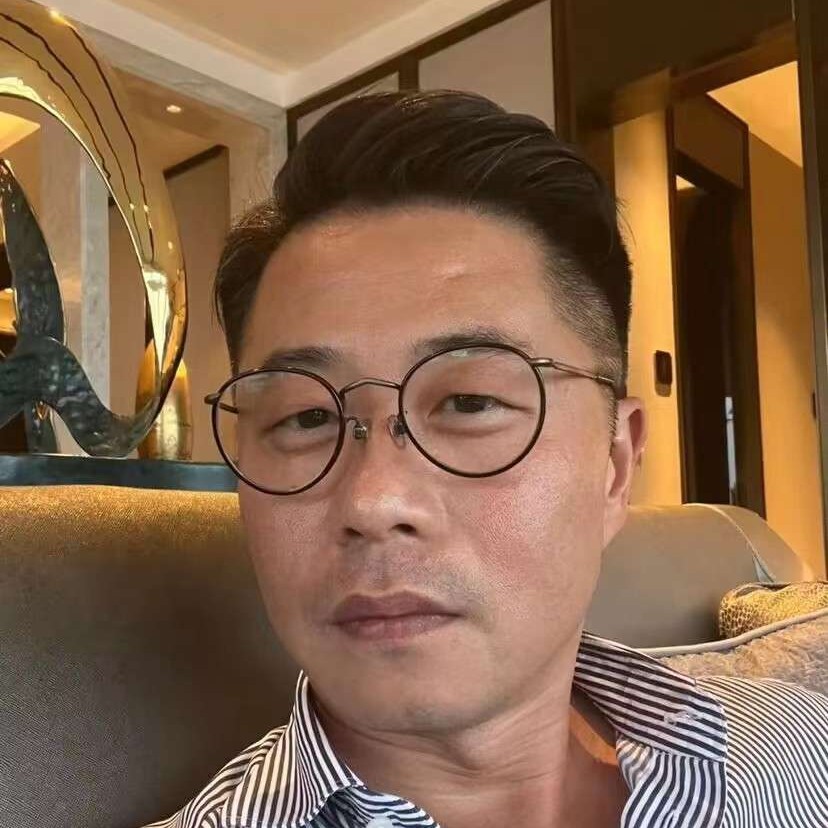 书包爱恋超帅的照片