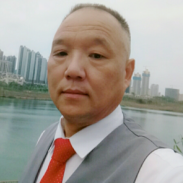 梁熠的照片