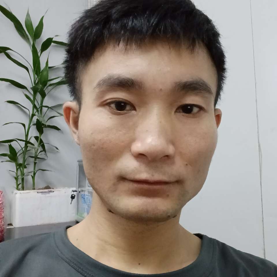 冷漠的爱人的照片