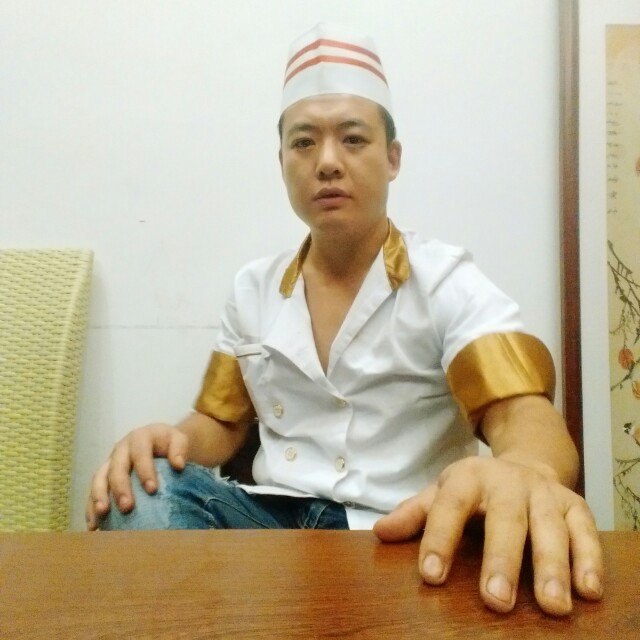黑夜给耍酷的照片