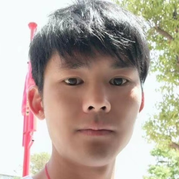 呓语自觉的照片