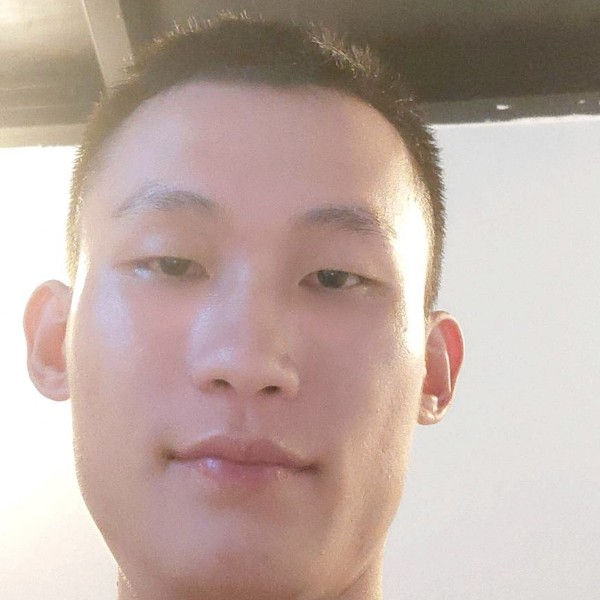 王谱的照片