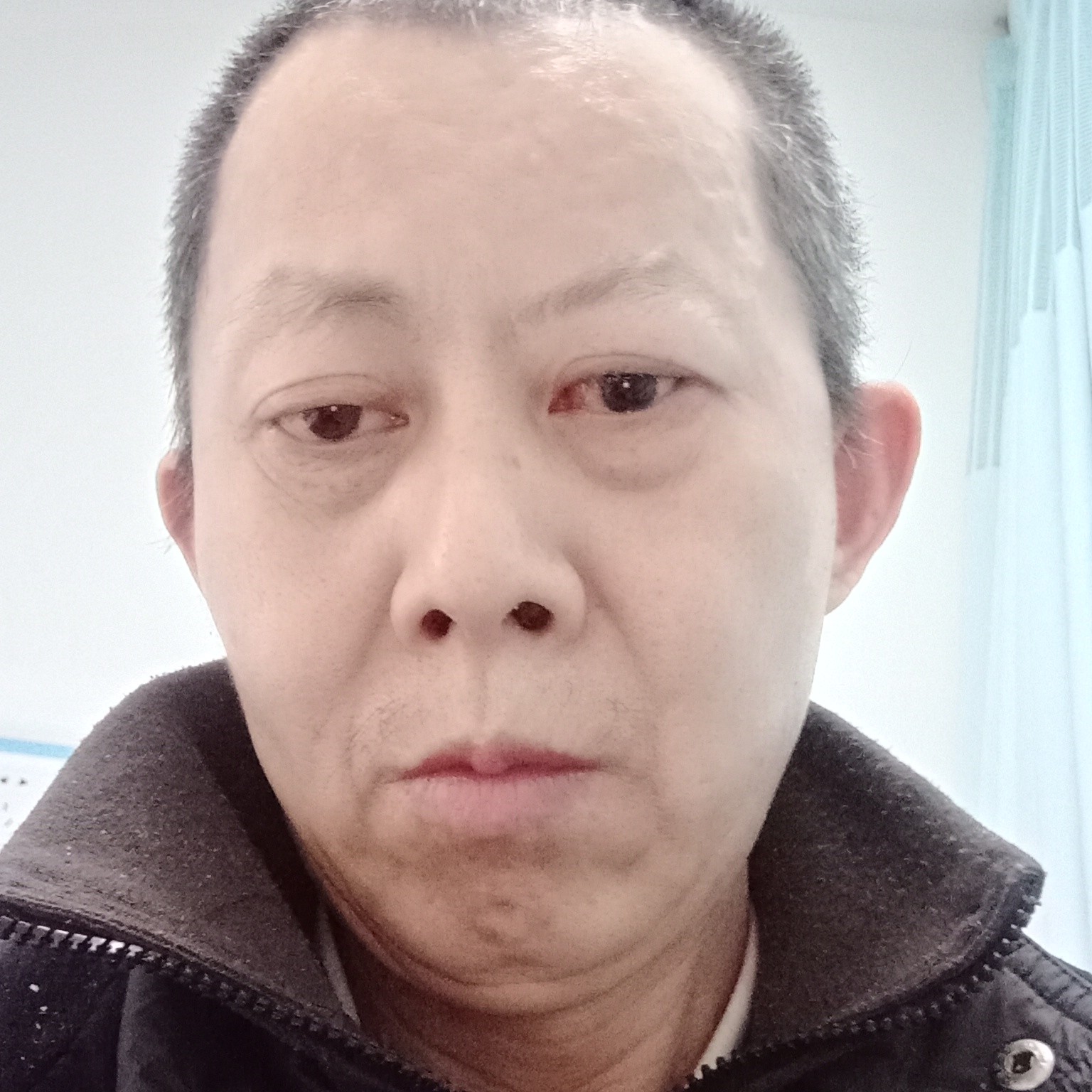 想人陪爱恋小懒虫的照片
