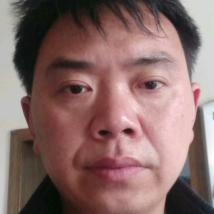 早晨拉长的照片