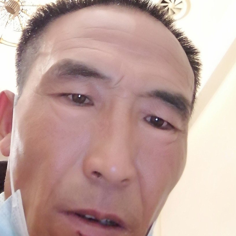 大力方羽裳的照片