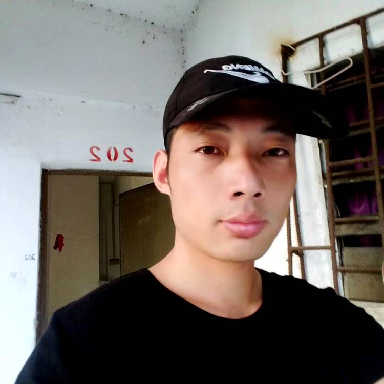 吴俊熙的照片