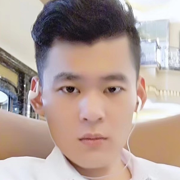 杨莯的照片