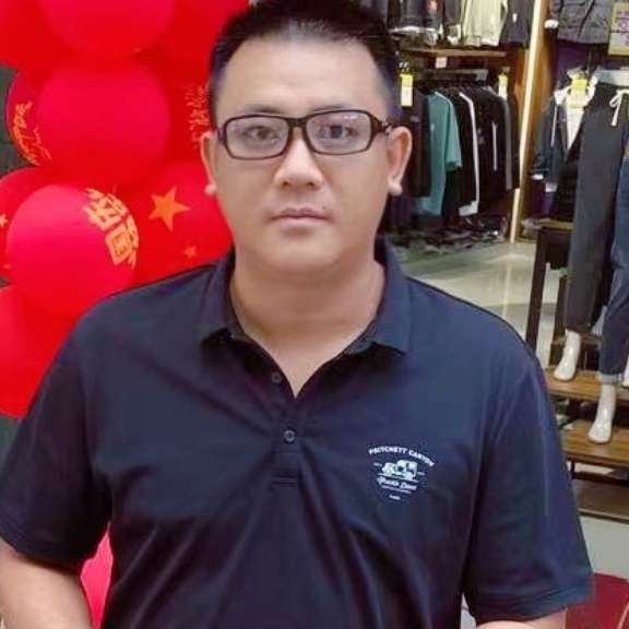 柚子闻乐观。的照片