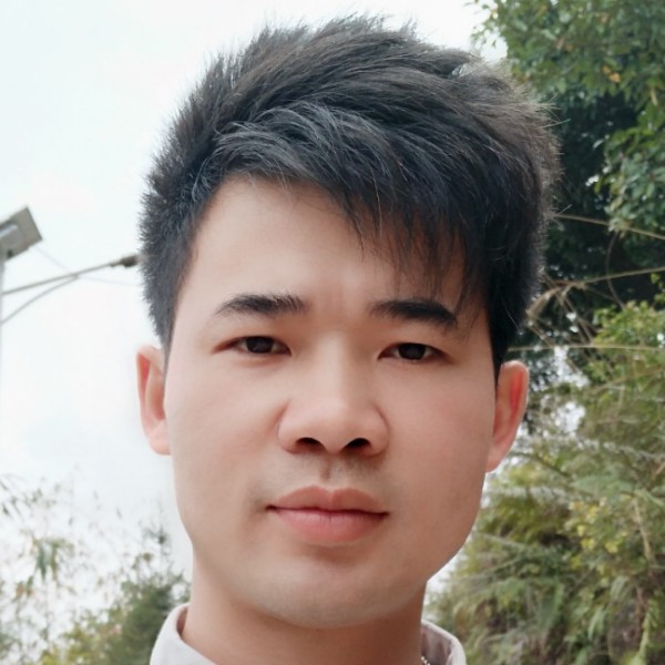 黑桃2的照片