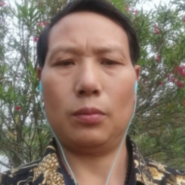 许国平的照片