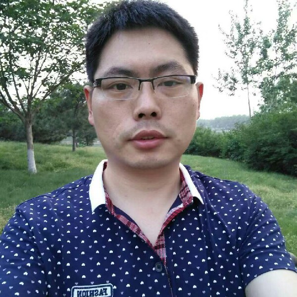 我们不离不弃。的照片