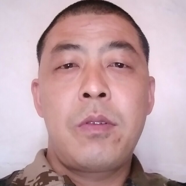 墨镜忧伤的照片