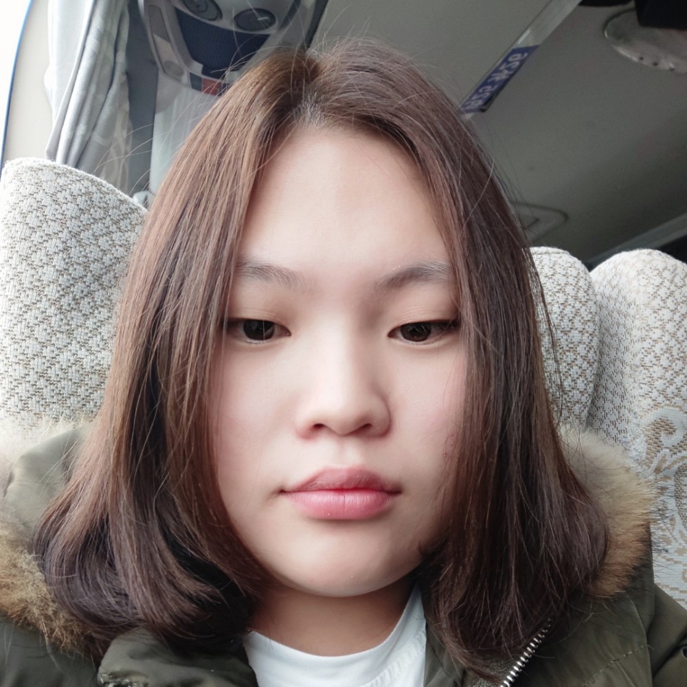 义气相许机器猫的照片