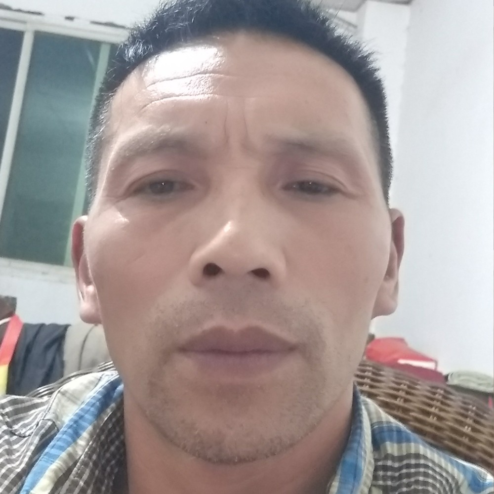朱三的照片