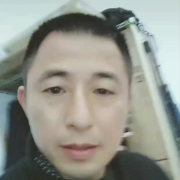 标致保卫自行车的照片